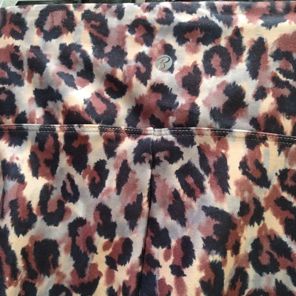 Bally High Waisted Leopard Print Sport Leggings - Picture 4 of 10